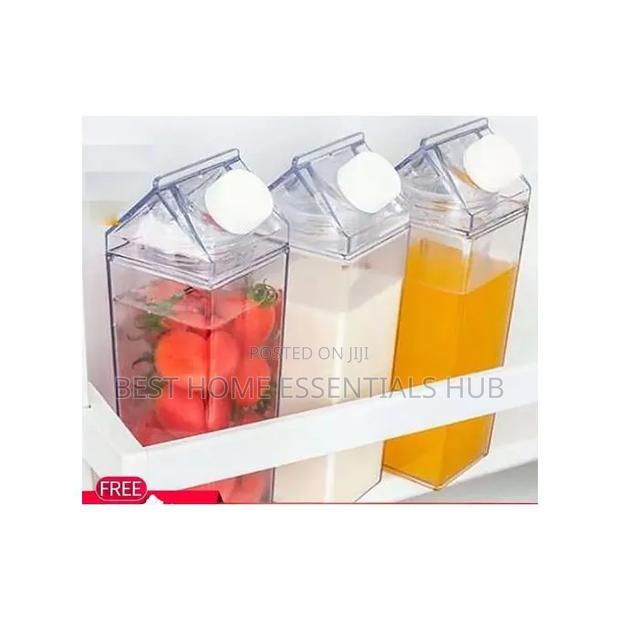 1l Acrylic Fridge Bottle With Tight Duo Lid - thumbnail 2