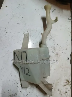 Nissan Wingroad Y12 Washer Bottle