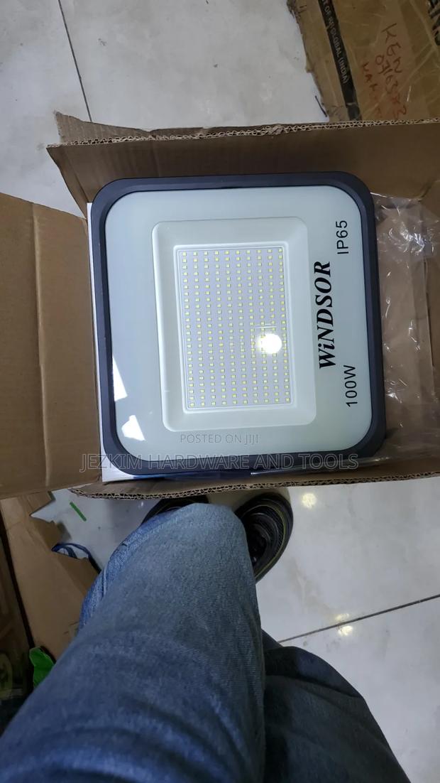 100 WTTS Flood Light Led - main view