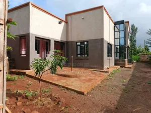 3bdrm Bungalow in Muthigiriri - Kwa, Township G for sale