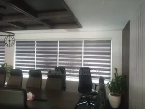 Privacy Window Blinds for Boardroom Office Light Management