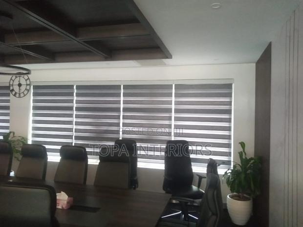 Privacy Window Blinds for Boardroom Office Light Management