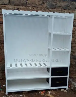 Simple Wardrobe