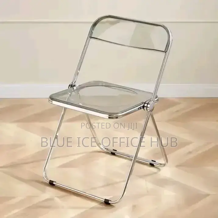 Foldable Clear Chair