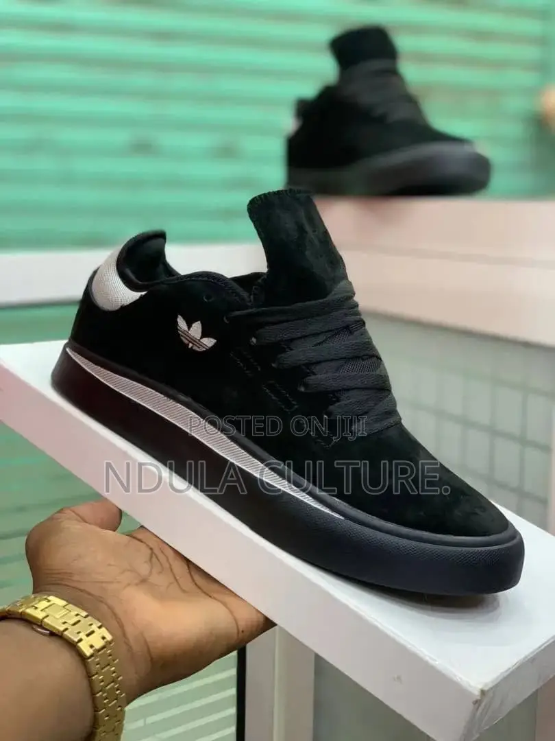Adidas Sabalo Sneakers