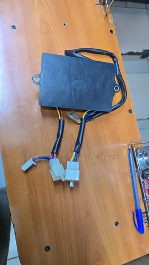250v 470μf Welding Avr Generator / Welder Avr