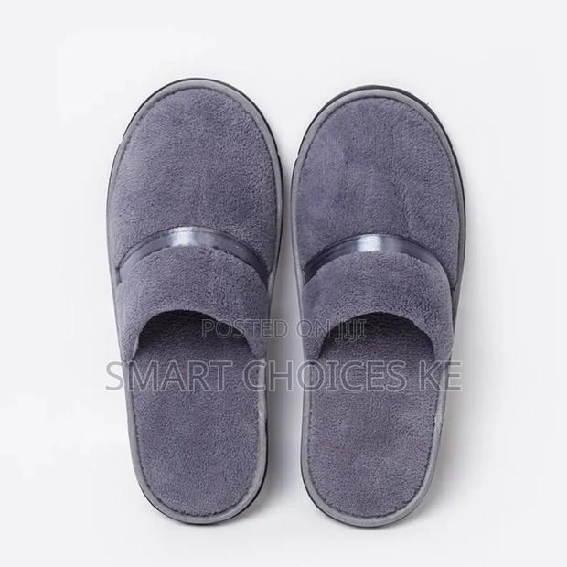 Indoor Unisex Slippers - thumbnail 6