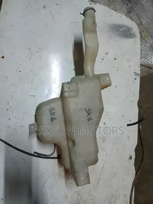 Suzuki Sx4 Washer Bottle
