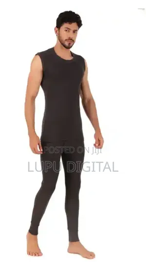 Sleeveless Thermal Wear