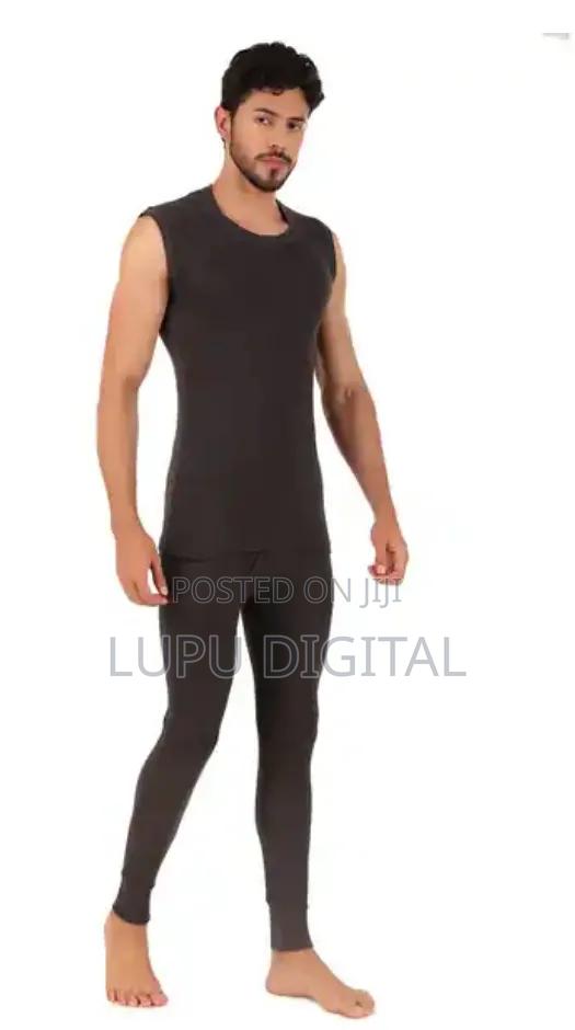 Sleeveless Thermal Wear