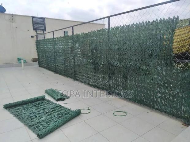 Meshed Plastic Rolls Artificial Privacy Fence for All Weather - main view