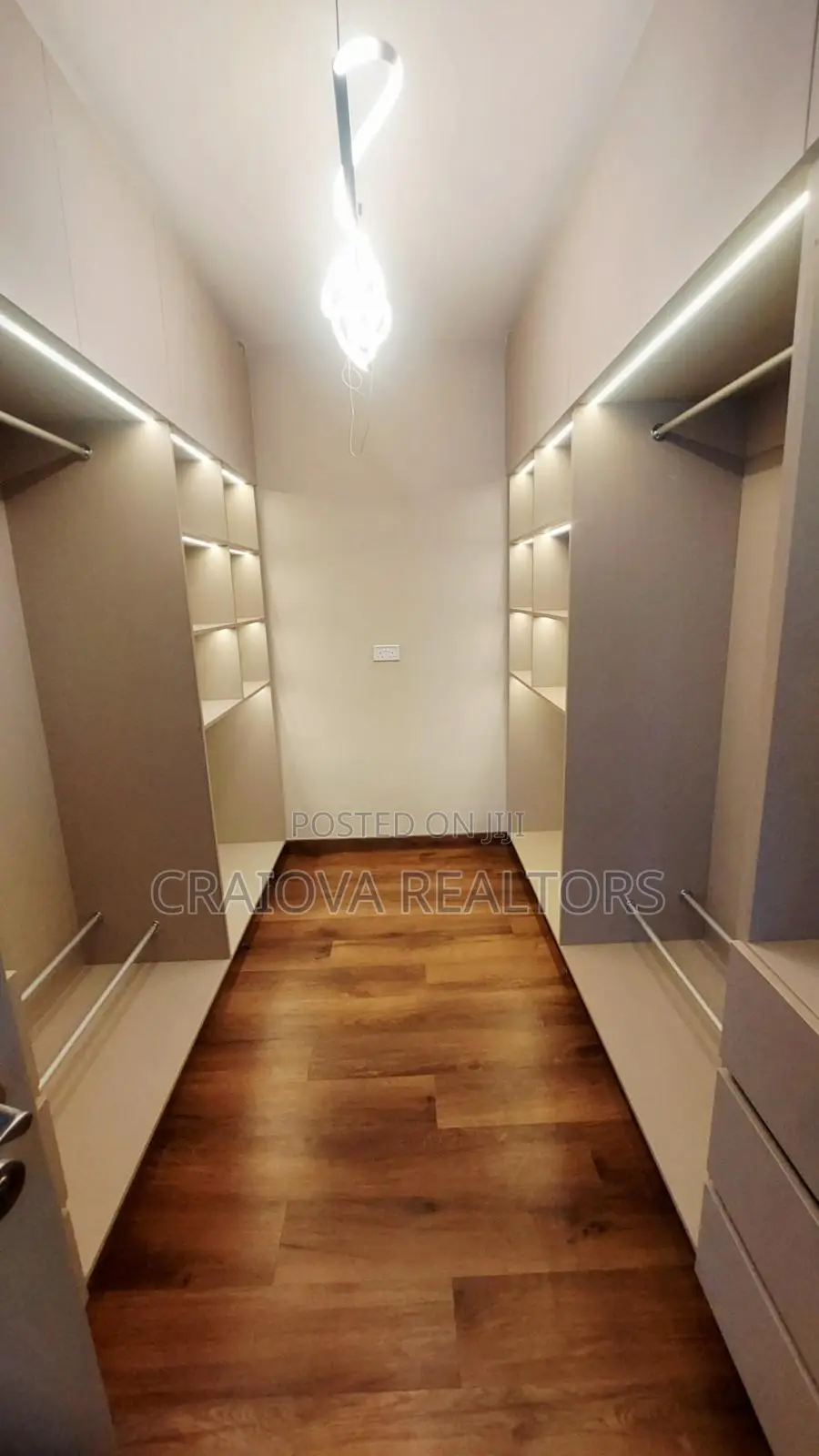 4bdrm Townhouse/Terrace in Phenom Estate for sale