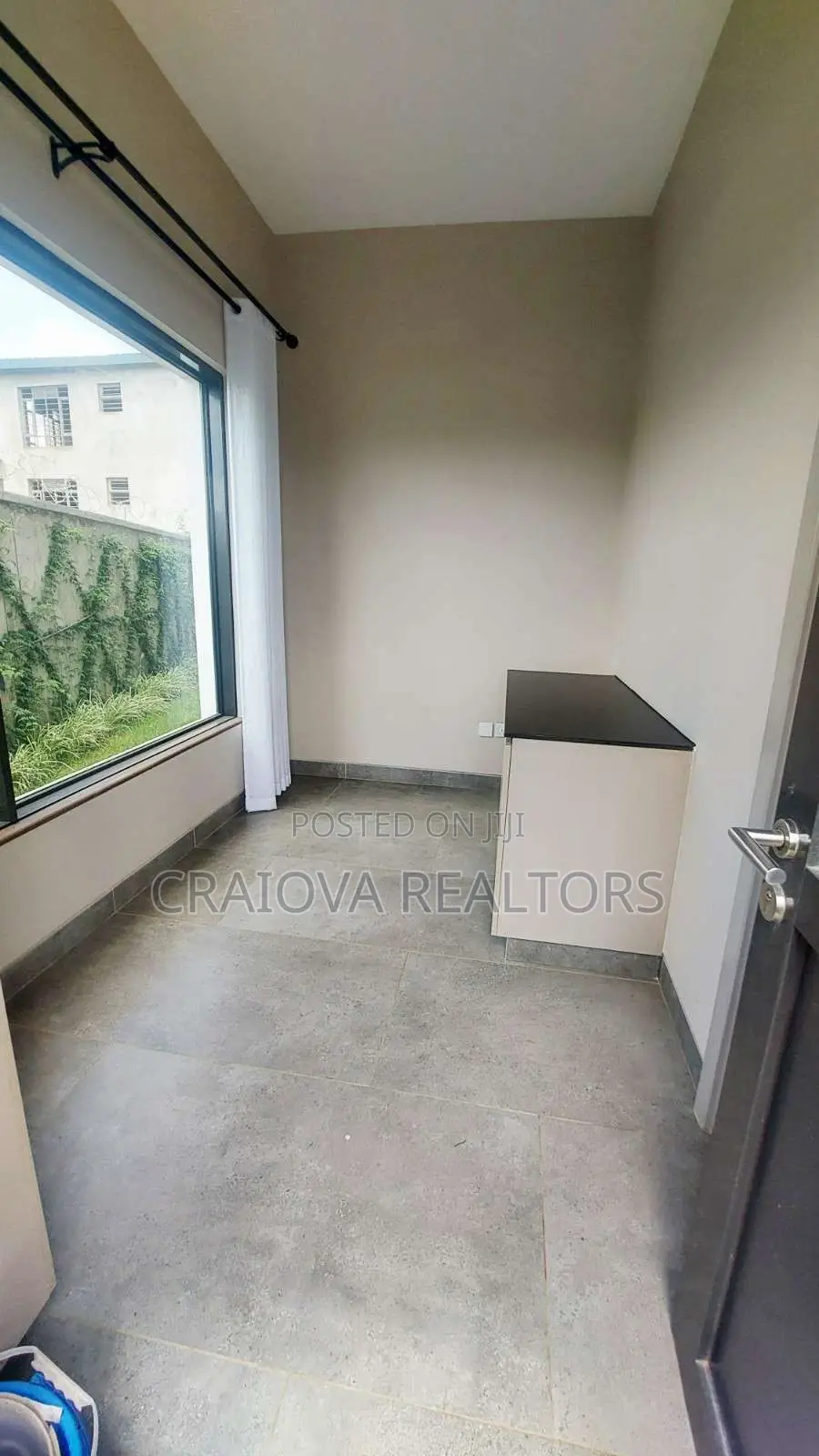 4bdrm Townhouse/Terrace in Phenom Estate for sale
