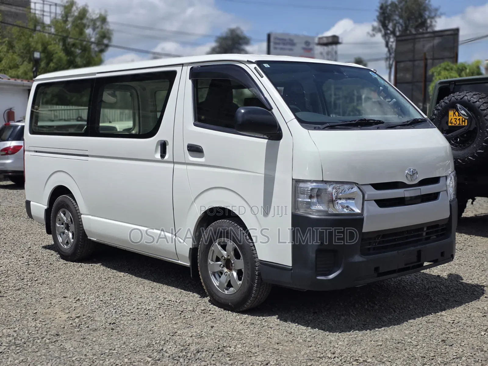 Toyota HiAce 2019 White