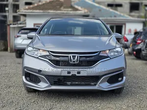 Honda Fit 2019 Silver