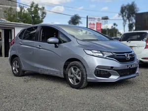 Honda Fit 2019 Silver