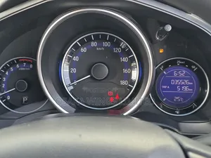 Honda Fit 2019 Silver