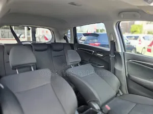 Honda Fit 2019 Silver