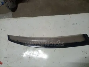 Toyota Alphard 2007 Windbreaker