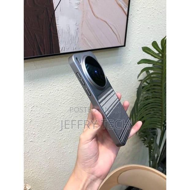 Vivo X300/X300 Pro, Built-in Magnetic Kevlar Pattern, Shock Absorption
