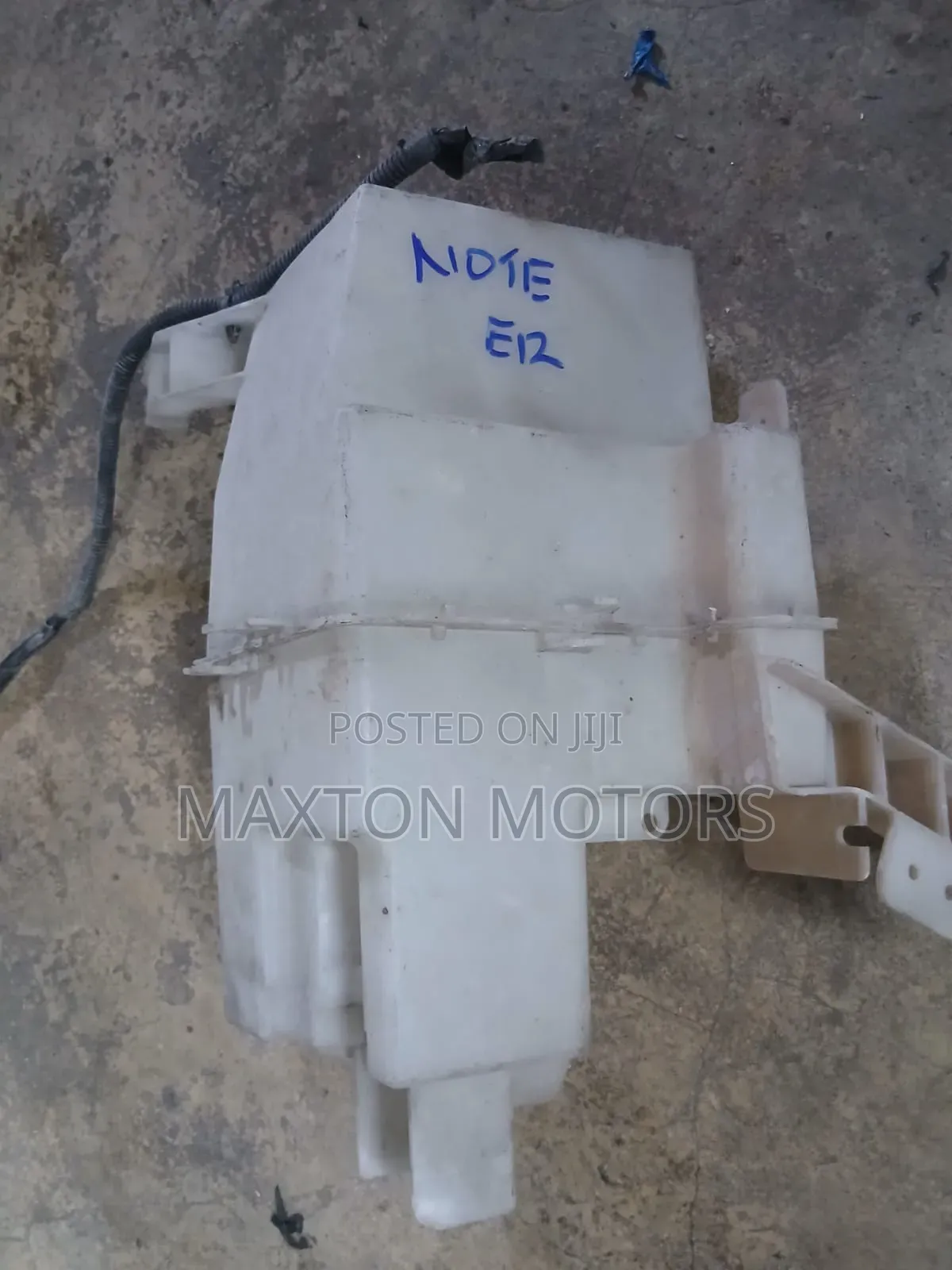 Nissan Note E12 E-Power Washer Bottle