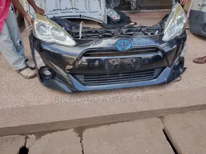 Nosecut Toyota Aqua Non Xenon 2016-2018