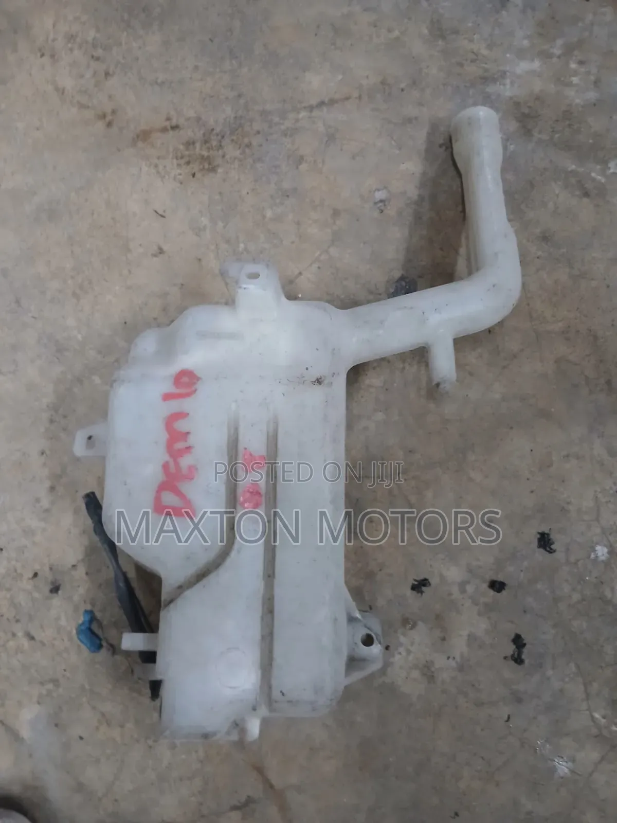 Mazda Demio 2008 Washer Bottle