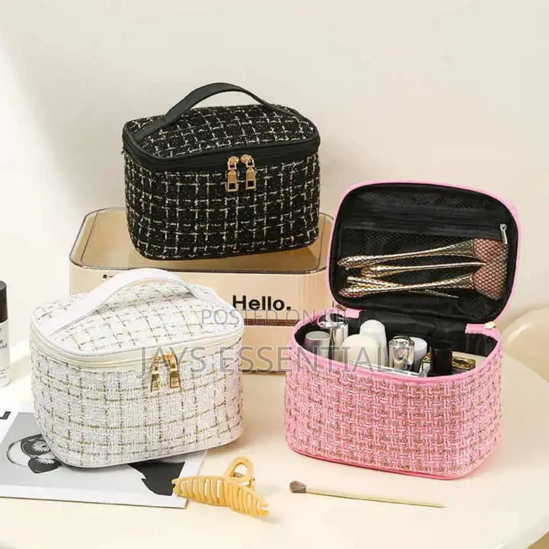 Luxury Cosmetics and Make Up Beauty Storage Bag