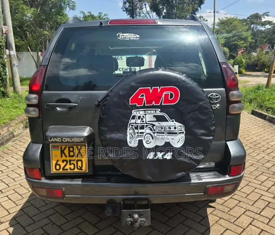 Toyota Land Cruiser Prado 3.0 D-4D 5dr 2007 Gray