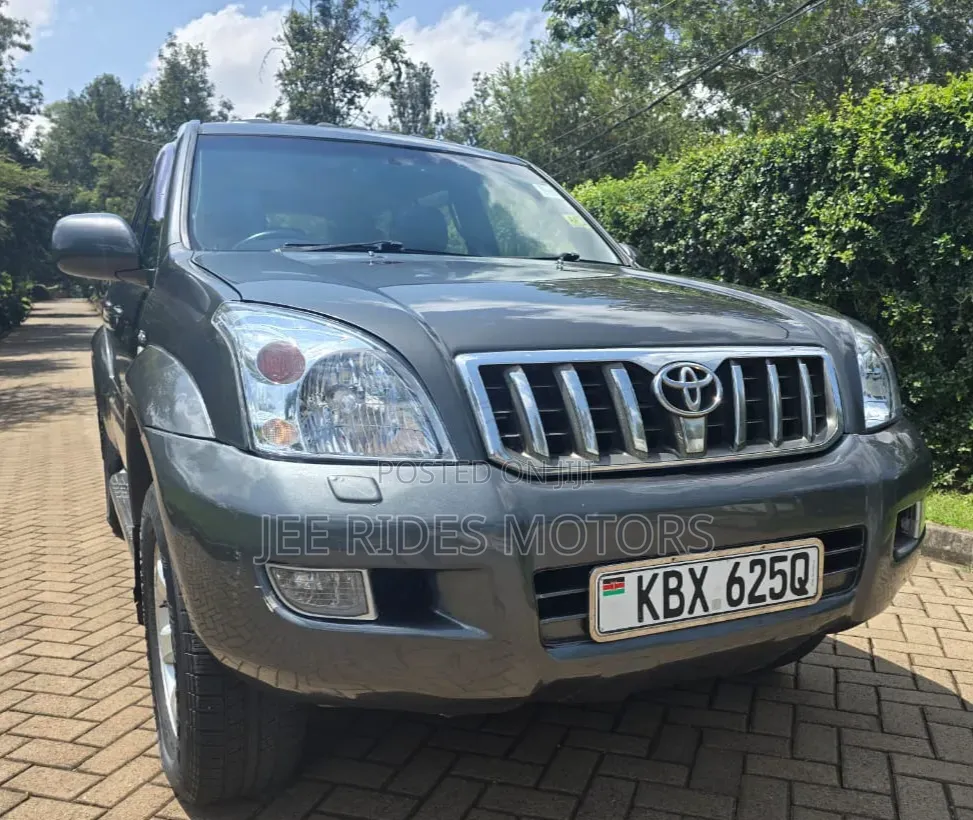 Toyota Land Cruiser Prado 3.0 D-4D 5dr 2007 Gray