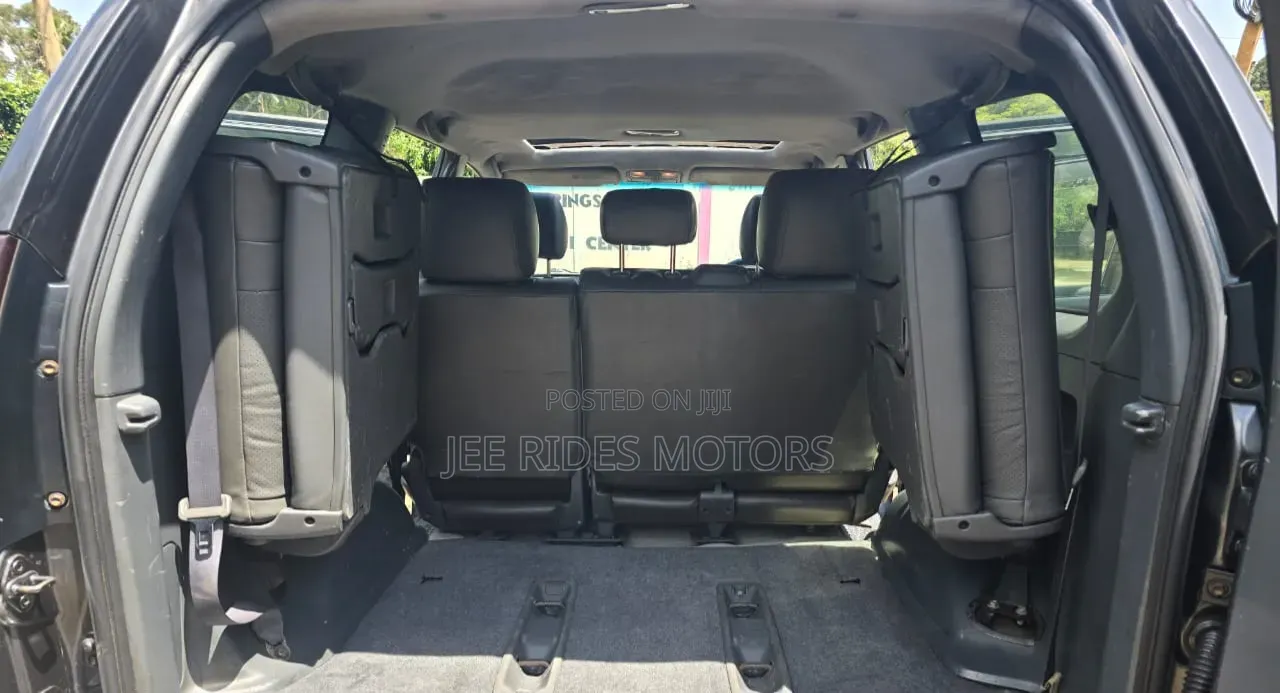 Toyota Land Cruiser Prado 3.0 D-4D 5dr 2007 Gray