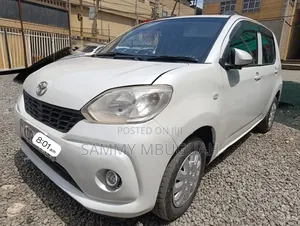 Toyota Passo 2017 Pearl