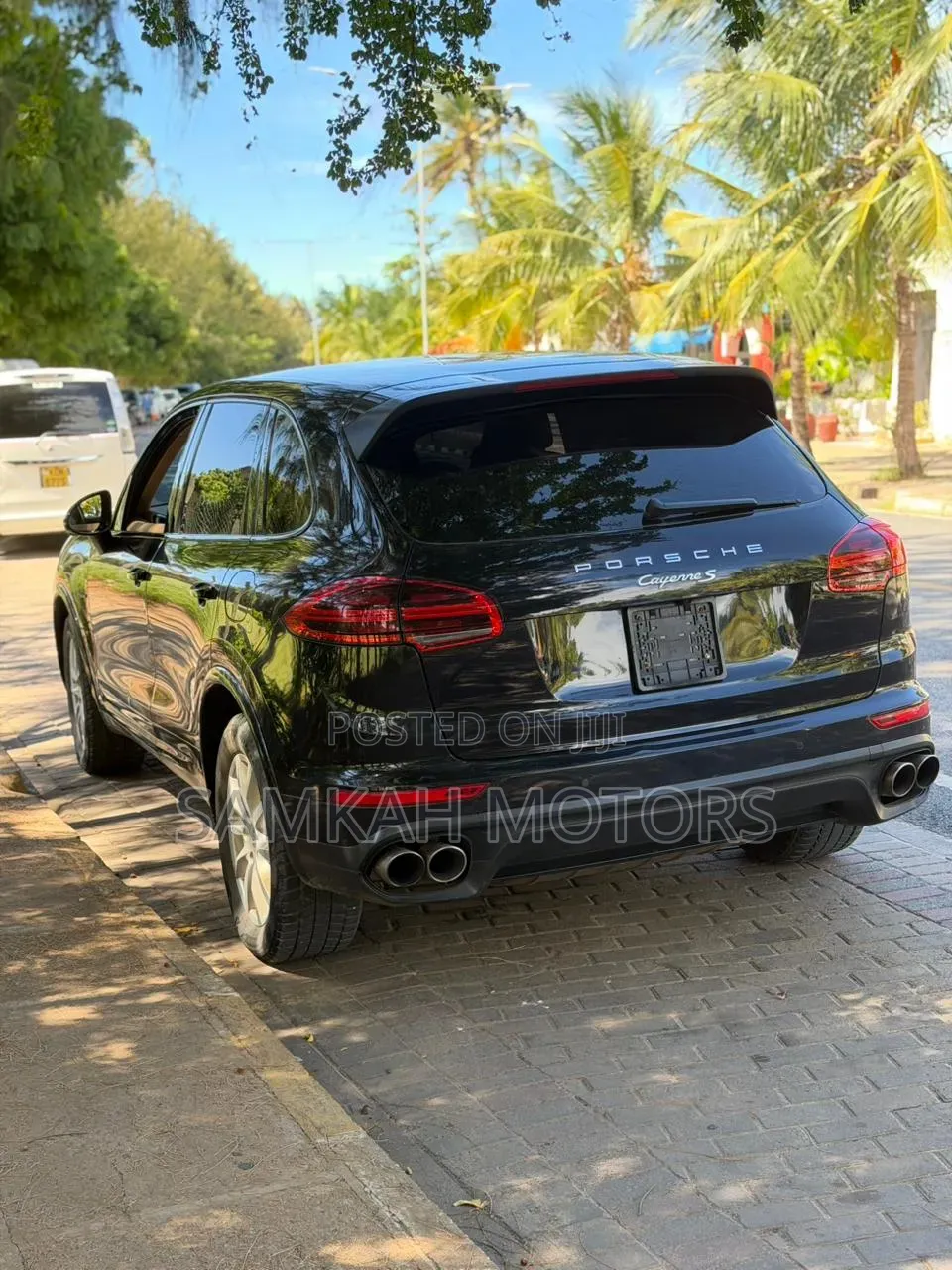 Porsche Cayenne 2016 Black