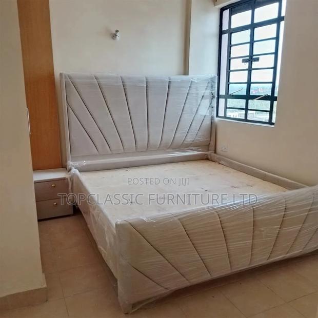 5x6 Chester King Size Cream