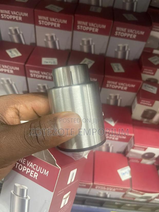 Wine Vaccum Stopper - thumbnail 2