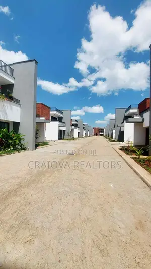 4bdrm Townhouse/Terrace in Phenom Estate for sale