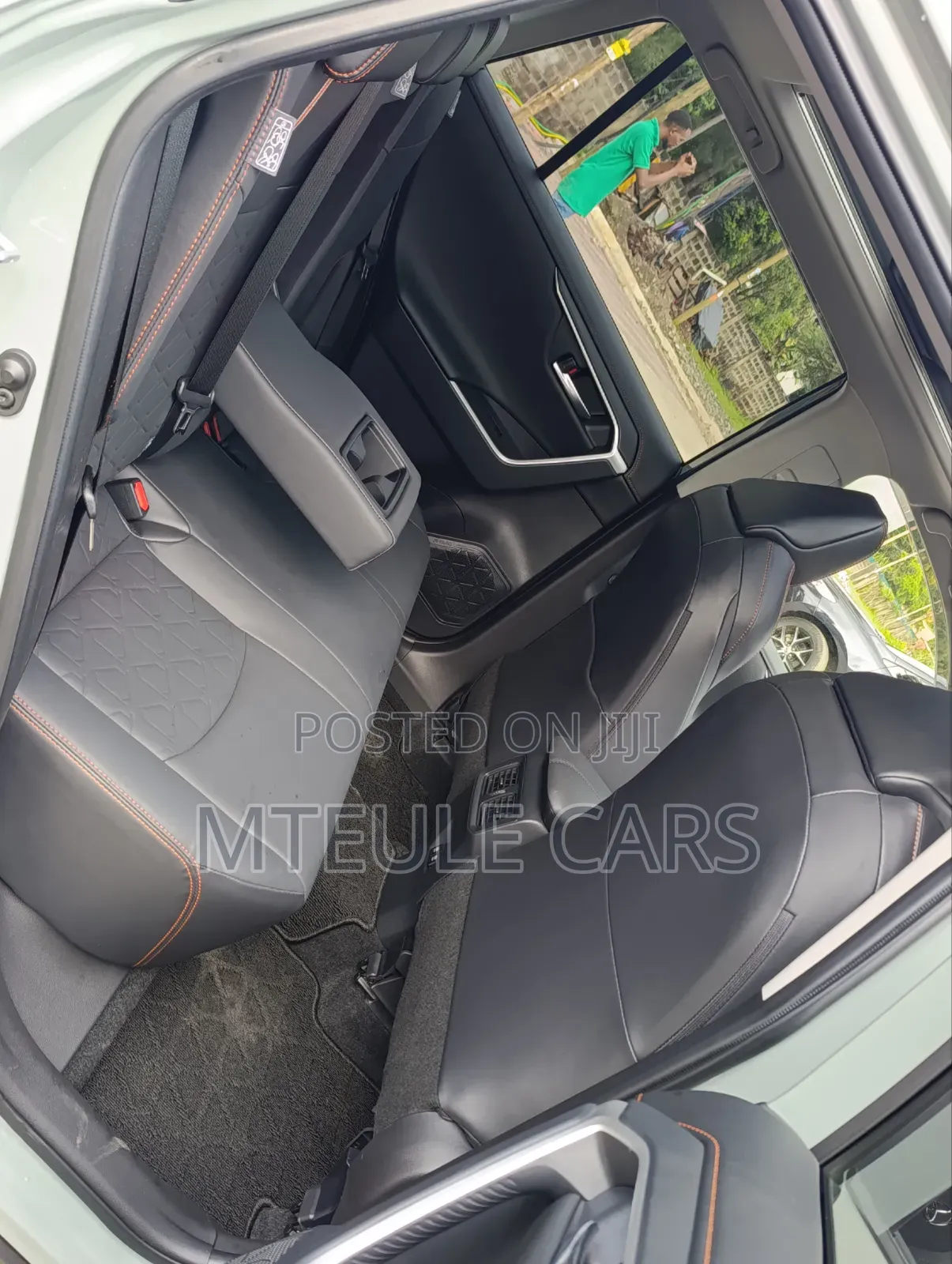 Toyota RAV4 2021