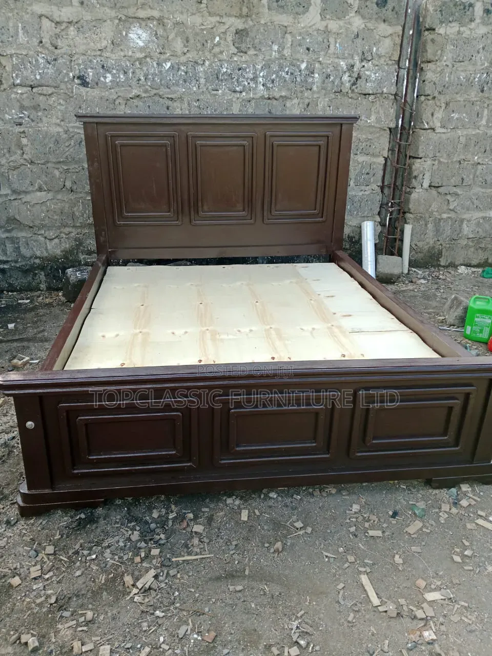 5x6 Panel Bed Chocolate