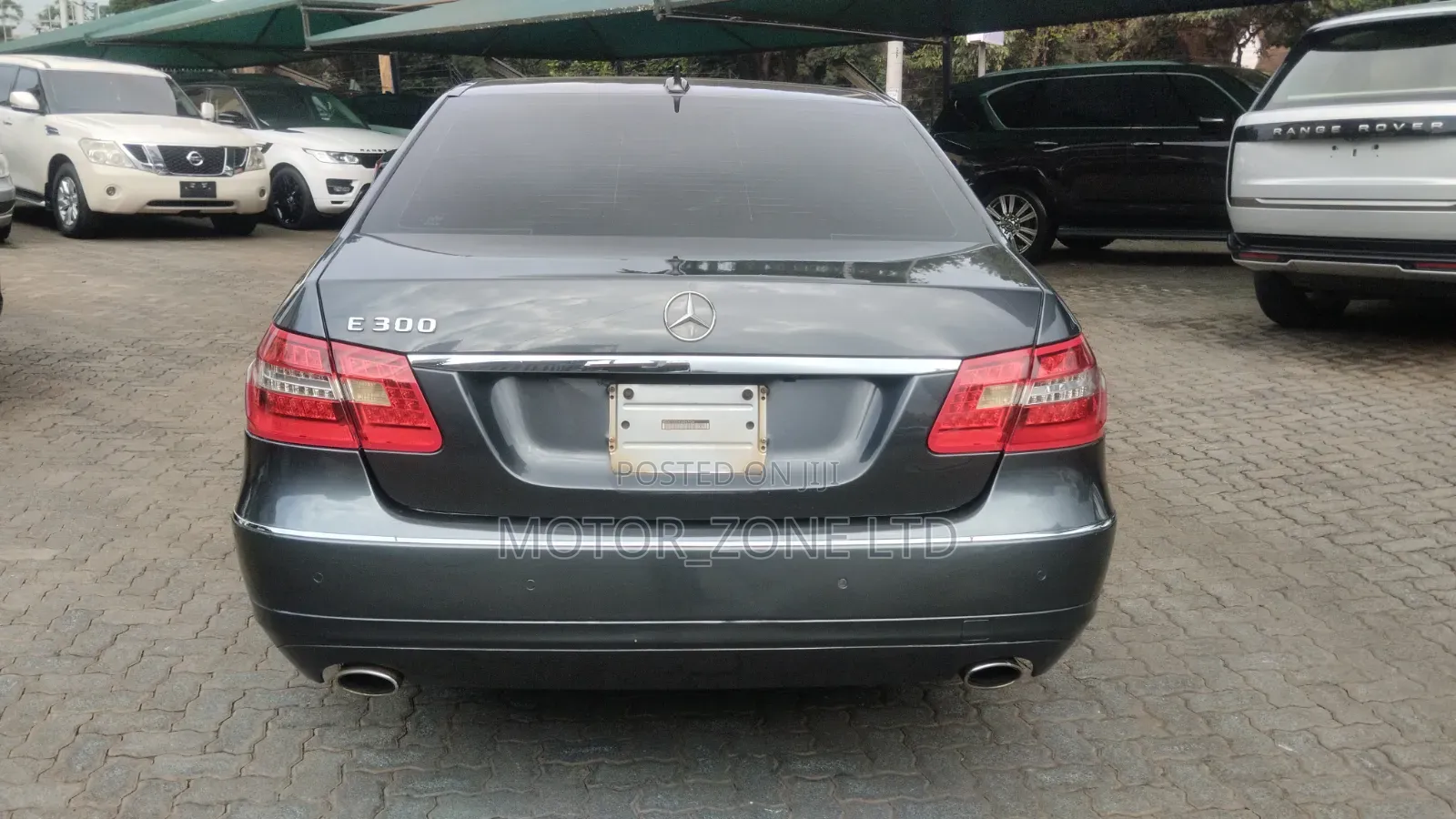 Mercedes-Benz E300 2009 Gray