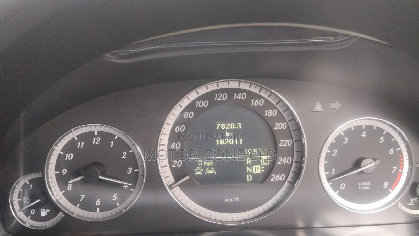 Mercedes-Benz E300 2009 Gray