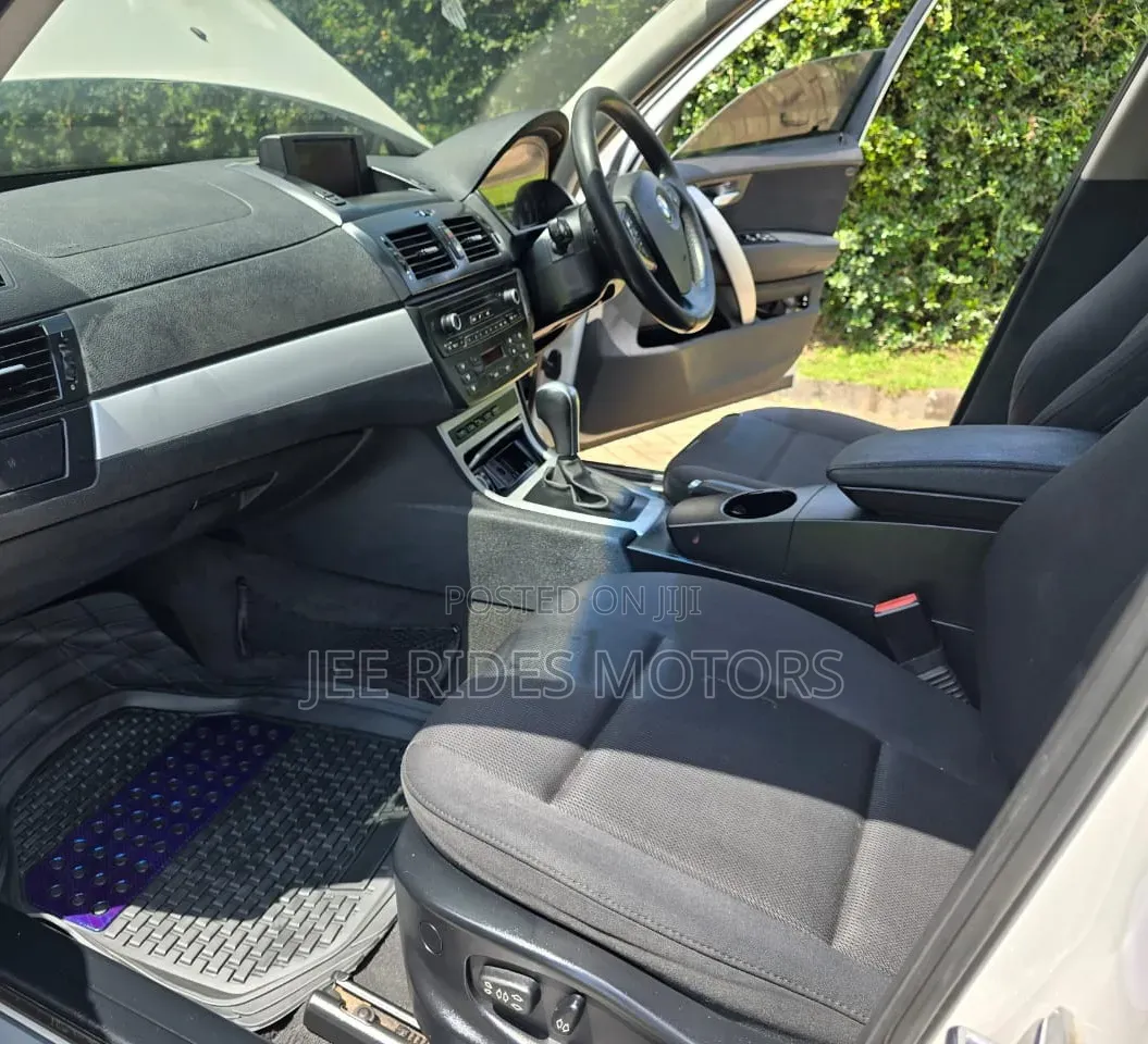 BMW X3 2.5i 2009 White