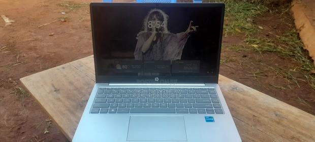 Laptop HP 14-ep0063 4GB Intel Core i5 SSD 500GB - thumbnail 5
