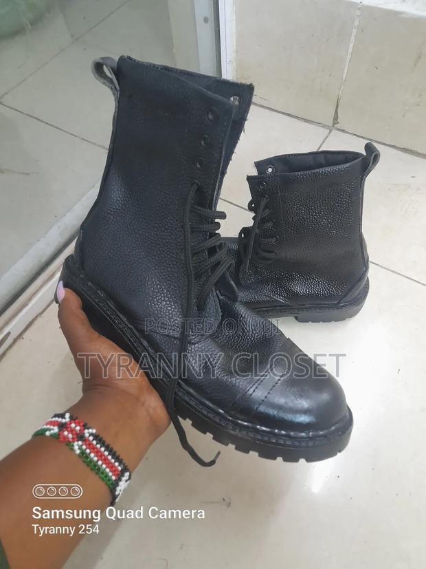 Security Boots - thumbnail 2