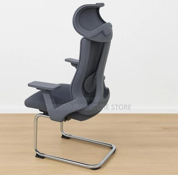 Office Chair : Black Mesh Back Visitor Office Chair - Chrome Base - thumbnail 2