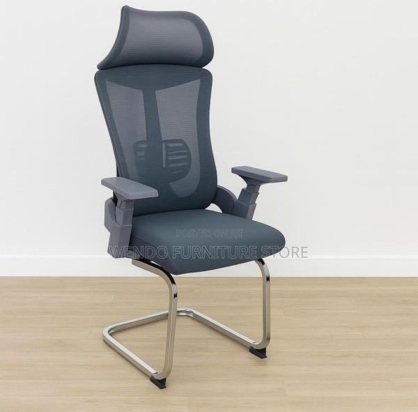 Office Chair : Black Mesh Back Visitor Office Chair - Chrome Base - thumbnail 5
