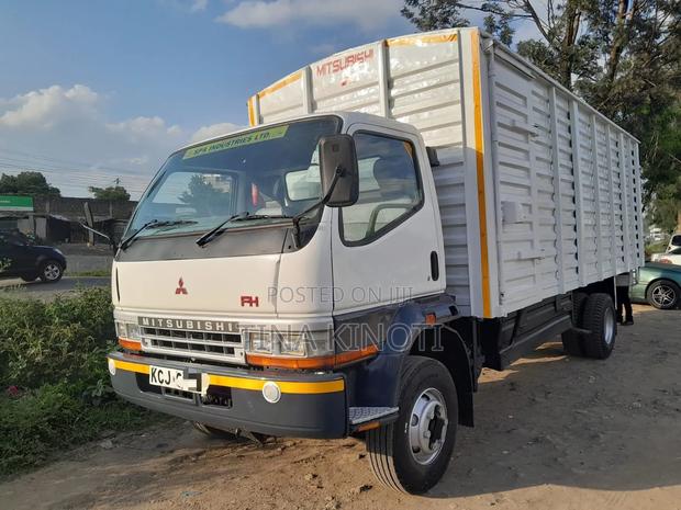 Mitsubishi Fh Lorry 2018 White