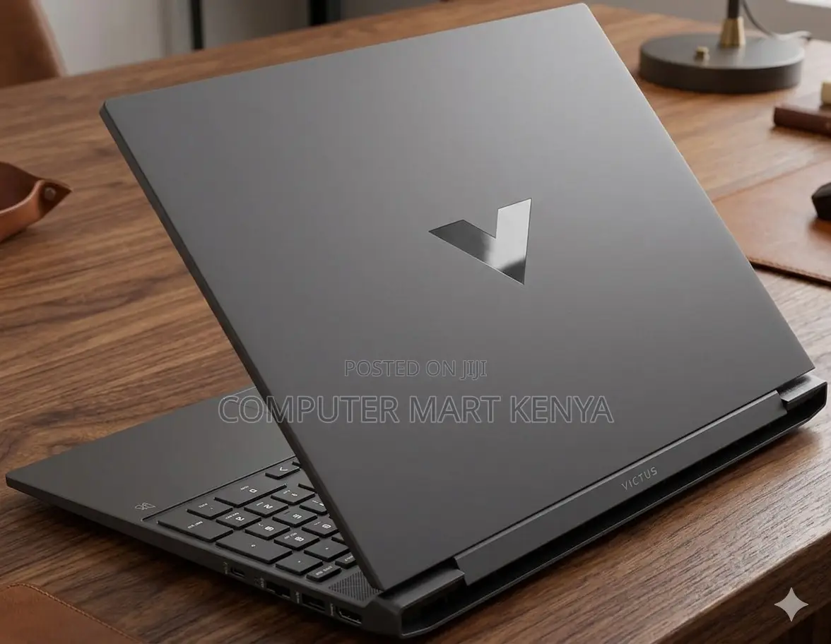 New Laptop HP Victus 15 24GB Intel Core i7 SSD 1T