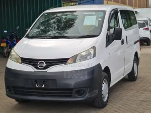 Nissan NV200 2019 White