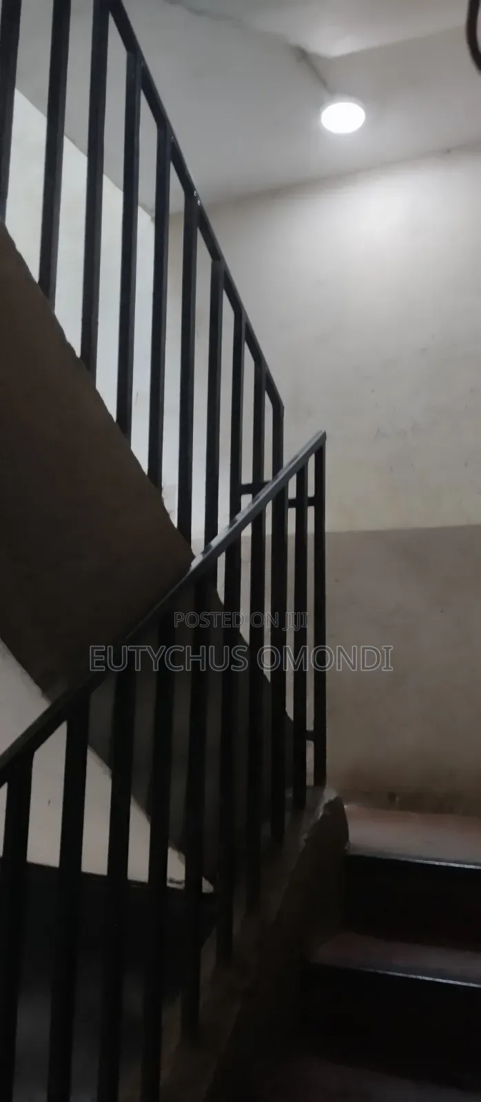 2bdrm Block of Flats in Komarock for sale