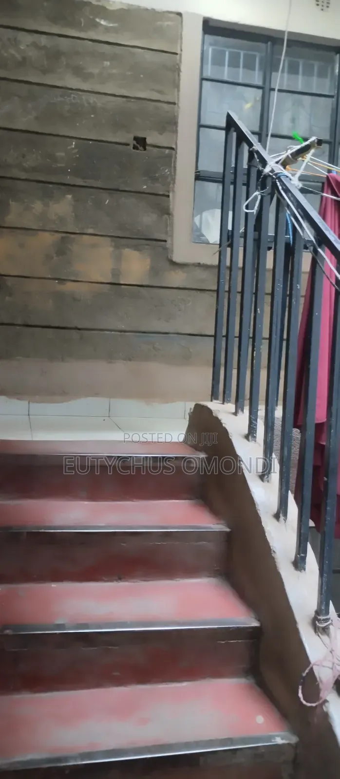 2bdrm Block of Flats in Komarock for sale